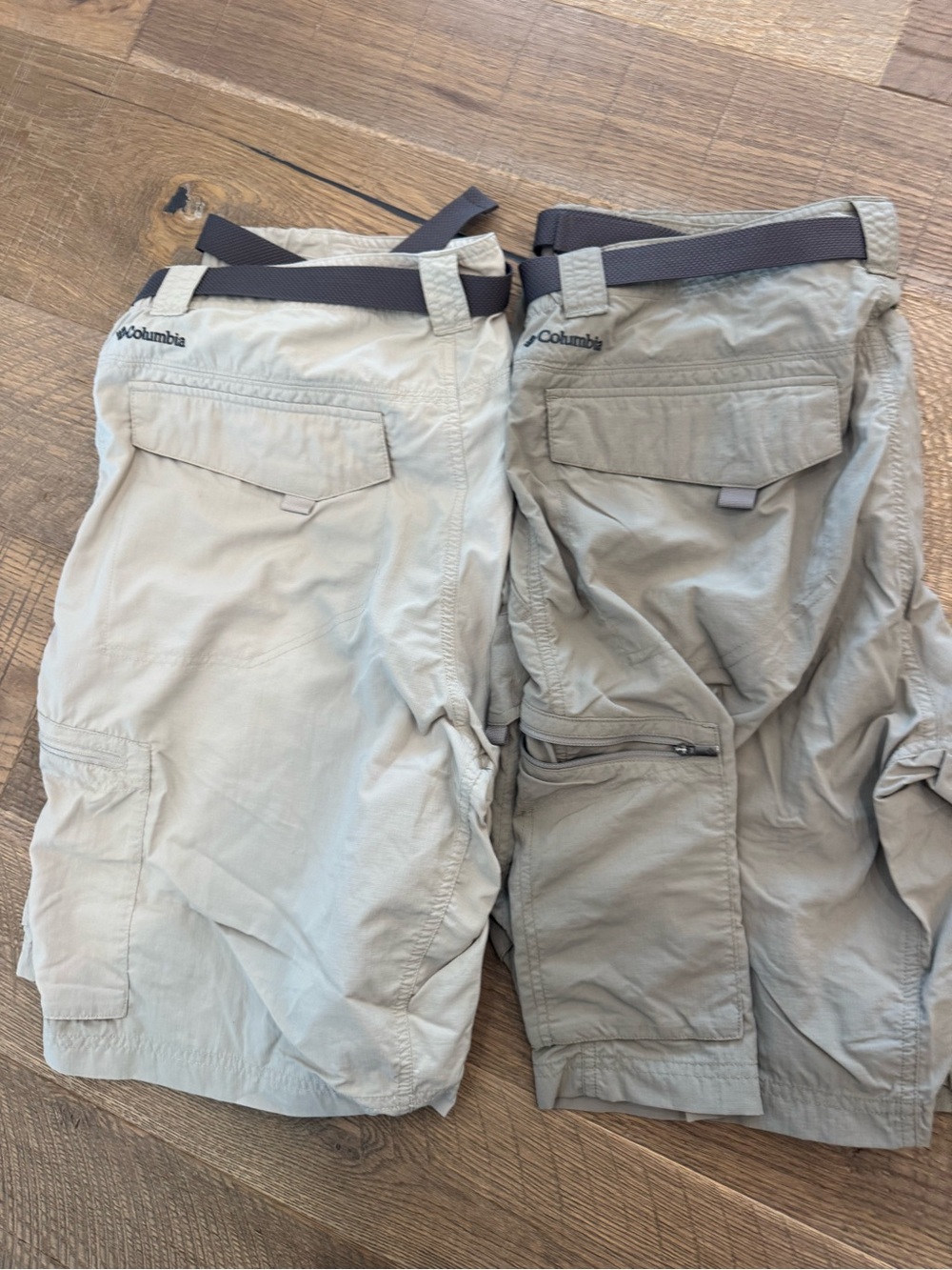 Columbia Omni shield Men’s Cargo Shorts in Light Tan and khaki bundle size 36